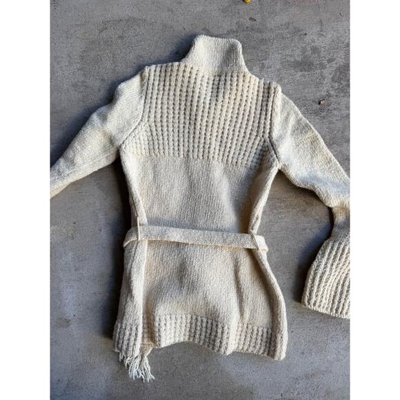 Vintage Handloomed Pure New Wool Cream Belted Cardigan Sweater By Gaeltarra - Picture 4 of 6